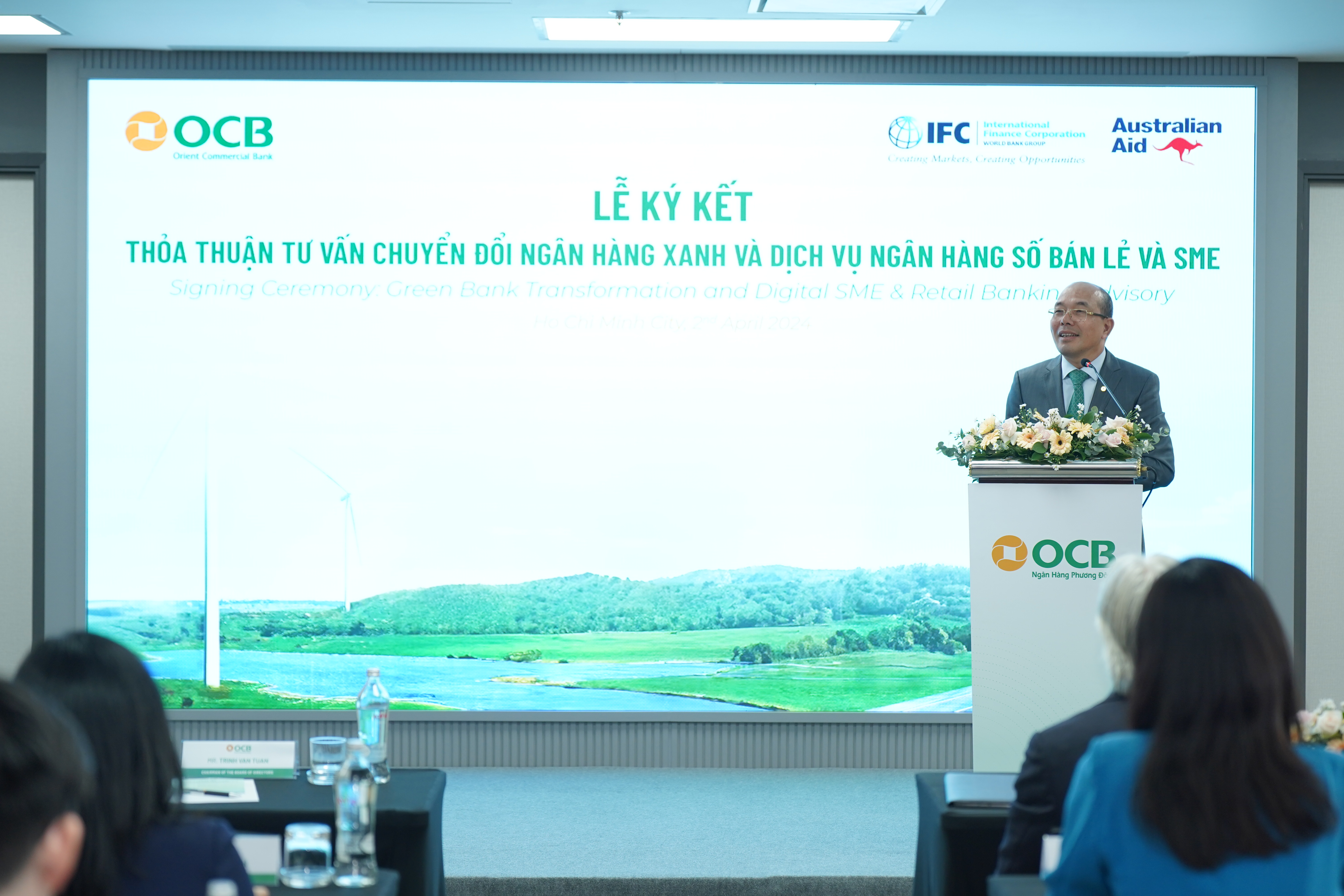 &Ocirc;ng Trịnh Văn Tuấn - Chủ tịch HĐQT OCB chia sẻ về mục ti&ecirc;u đưa OCB trở th&agrave;nh ng&acirc;n h&agrave;ng xanh đầu ti&ecirc;n tại Việt Nam.