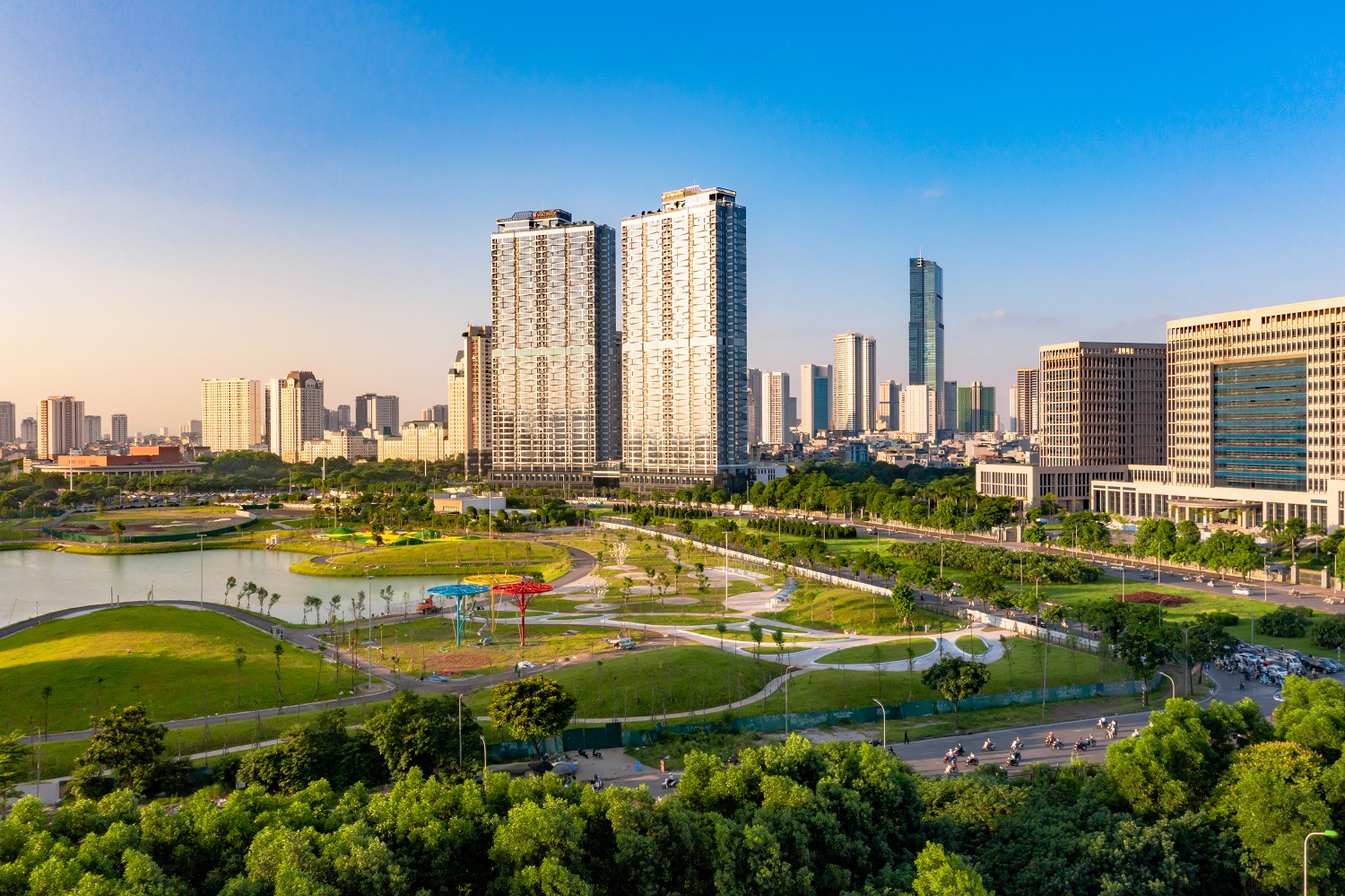 Phía Tây trở thành khu vực sôi động nhất Thủ đô.
