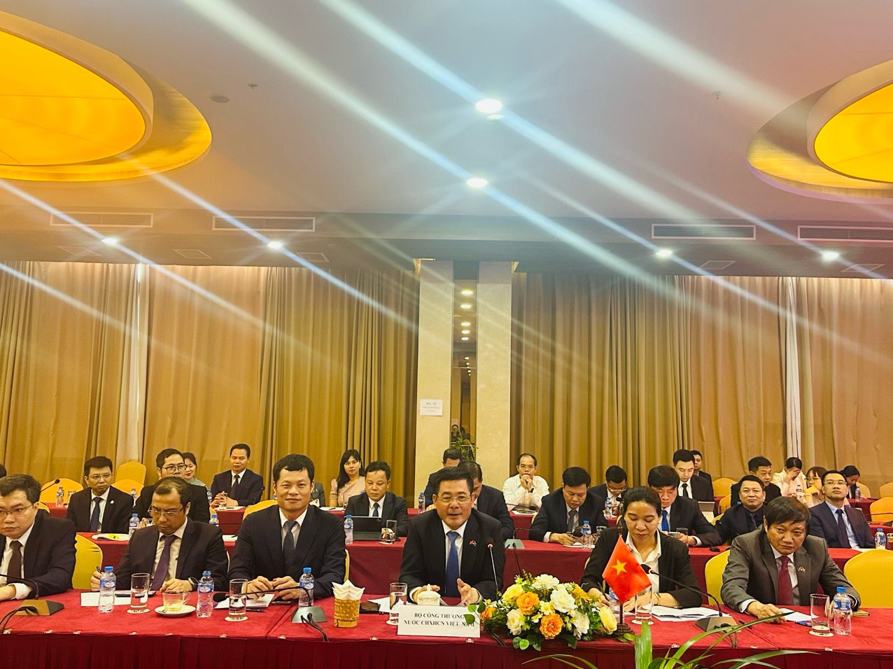 Bộ trưởng Nguyễn Hồng Di&ecirc;n: 