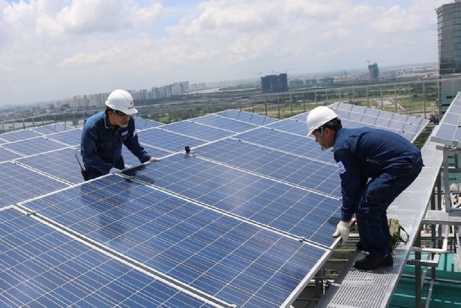 Các cơ quan, tổ chức, cá nhân khi thực hiện PG88 hơn 2,1 triệu thành viên điện mặt trời mái nhà tự sản, tự tiêu có đấu nối với hệ thống điện quốc gia phải đăng ký theo quy định.