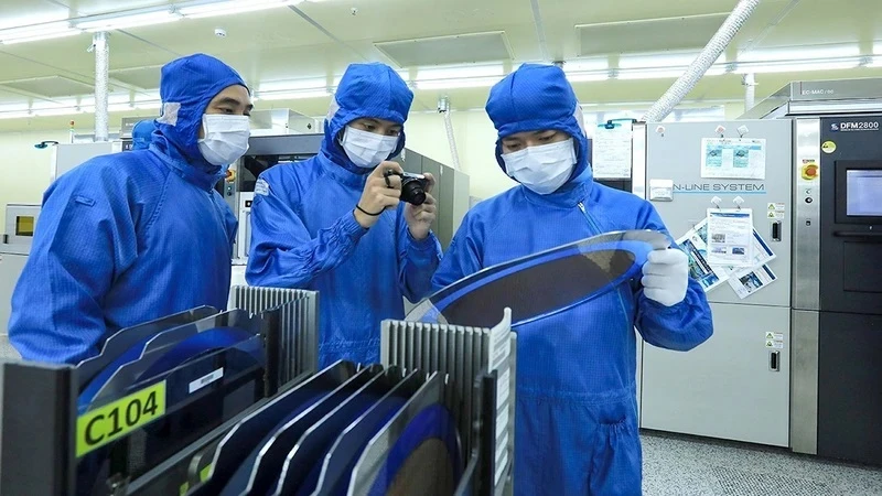 Việt Nam đ&atilde; v&agrave; đang ng&agrave;y c&agrave;ng thu h&uacute;t được nhiều c&aacute;c tập đo&agrave;n lớn trong ng&agrave;nh vi mạch b&aacute;n dẫn đến Pg88vn Trang Chủ Chính Thức.