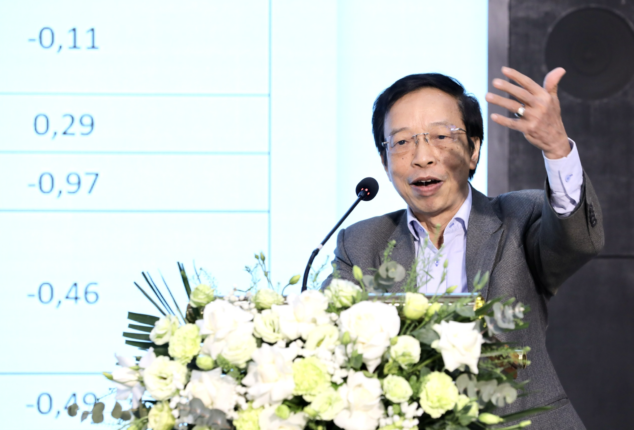 Ông Phạm Xuân Hòe, Nguyên Phó Viện trưởng Viện Chiến lược Pg88 com chính chủ, phát biểu tại tọa đàm "Nhận diện PG88 ⭐ Link trang chủ số 1 nhà cái PG88 com casino slot quý 1/2024: Mở lối cho PG88 ⭐ Link trang chủ số 1 nhà cái PG88 com casino slot cả năm". Ảnh Việt Dũng.