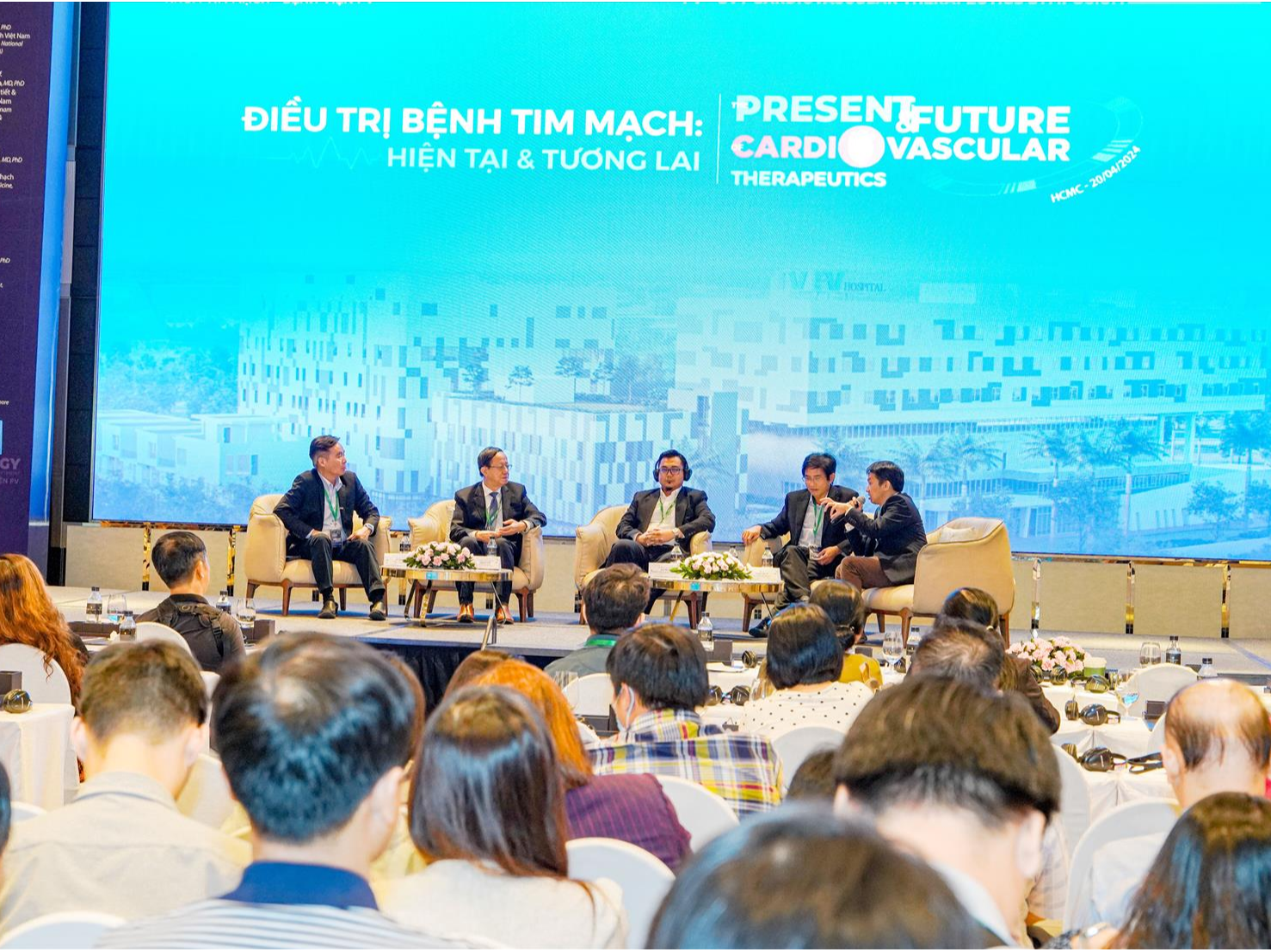 Kh&aacute;c với những hội nghị khoa học th&ocirc;ng thường, Hội nghị Tim mạch thường ni&ecirc;n lần 2 tập trung v&agrave;o t&iacute;nh ứng dụng thực tiễn.