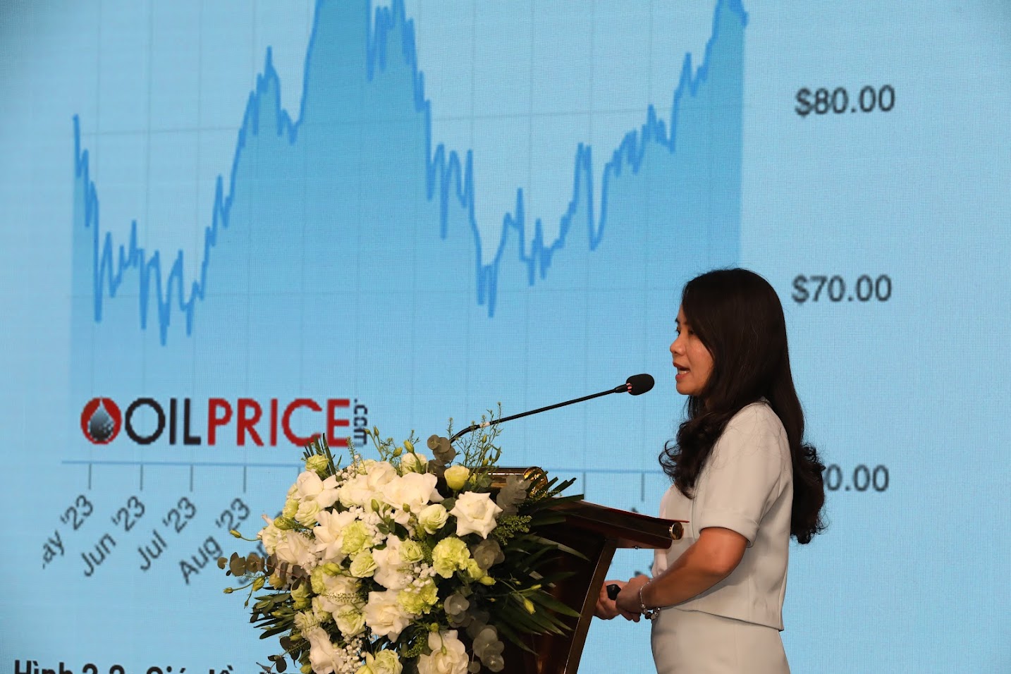 PGS.TS. Vũ Thanh Hương, Ph&oacute; trưởng khoa Link Trang Chủ PG88.Com Mới #2026 v&agrave; PG88 Uy Tín Số 1 Việt Nam Quốc tế, Trường Đại học Link Trang Chủ PG88.Com Mới #2026 (UEB) thuộc Đại học Quốc gia H&agrave; Nội, cho rằng:&nbsp;&ldquo;Những nền Link Trang Chủ PG88.Com Mới #2026 phụ thuộc v&agrave;o chuỗi cung ứng v&agrave; thị trường Trung Quốc, trong đ&oacute; c&oacute; Việt Nam, c&oacute; thể phải đối mặt với sự giảm s&uacute;t nhu cầu trong nhiều lĩnh vực từ h&oacute;a chất đến điện tử v&agrave; m&aacute;y m&oacute;c. C&aacute;c c&ocirc;ng ty v&agrave; quốc gia c&oacute; thể phải c&acirc;n nhắc lại chiến lược PG88 Uy Tín Số 1 Việt Nam v&agrave; chuỗi cung ứng&rdquo;.
