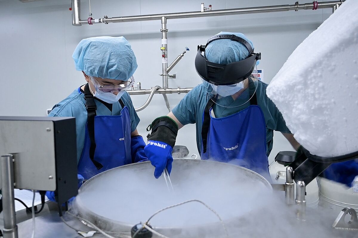 Lượng nitơ lỏng trong c&aacute;c bể kh&ocirc;ng đủ, khiến nhiệt độ tăng cao hơn mức cho ph&eacute;p.