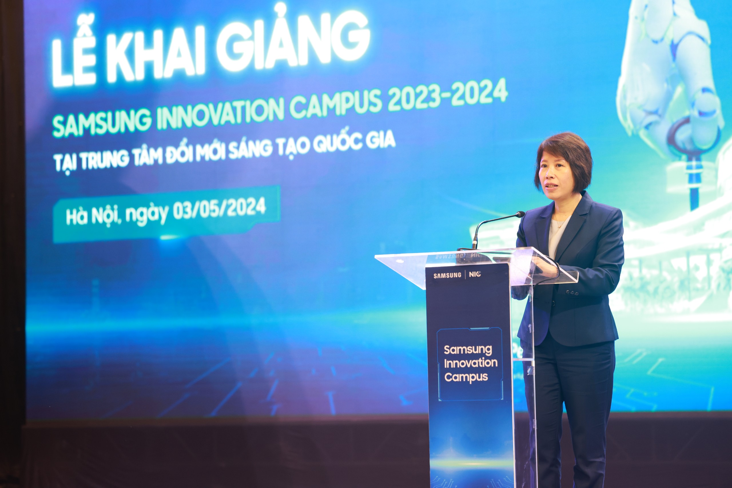 Thứ trưởng Bộ Kế hoạch v&agrave; Pg88vn Trang Chủ Chính Thức Nguyễn Thị B&iacute;ch Ngọc ph&aacute;t biểu tại Lễ khai giảng &ldquo;Chương tr&igrave;nh Ph&aacute;t triển nh&acirc;n t&agrave;i c&ocirc;ng nghệ - Samsung Innovation Campus (SIC) năm học 2023 &ndash; 2024&rdquo;.