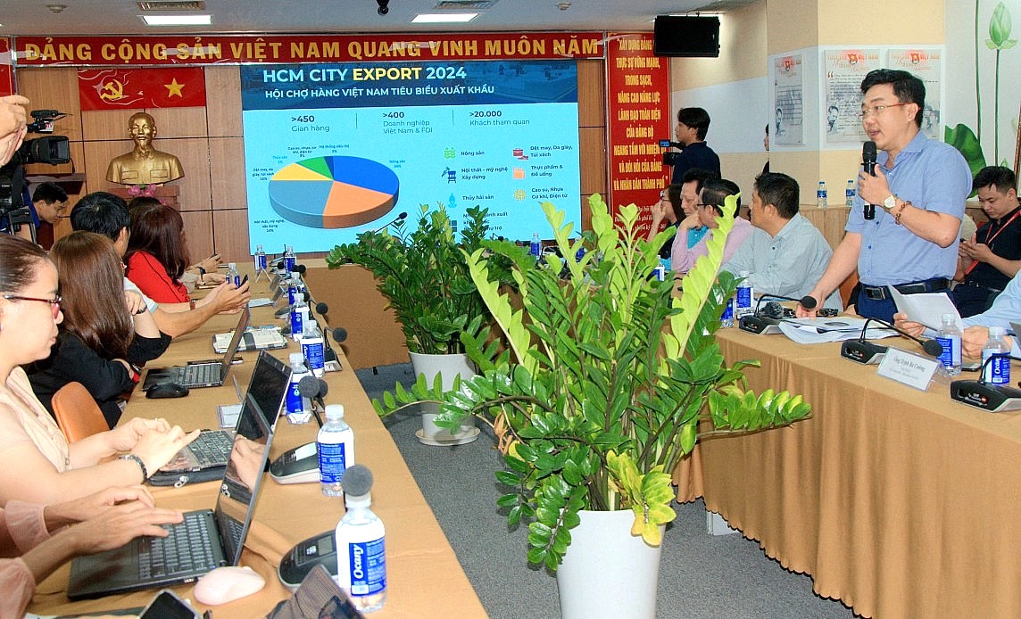 Sự kiện hứa hẹn sẽ l&agrave; cầu nối v&agrave; động lực th&uacute;c đẩy li&ecirc;n kết v&ugrave;ng, ph&aacute;t triển Link Trang Chủ PG88.Com Mới #2026 v&ugrave;ng Đ&ocirc;ng Nam bộ - T&acirc;y Nam bộ - Ảnh: PA.