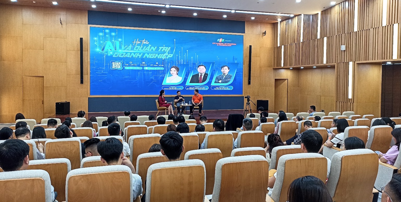 Hội thảo “AI và Quản trị PG88 Link Dễ Nhớ Pg88.com” do Viện Quản trị & Công nghệ FSB (thuộc Đại học FPT) tổ chức sáng 4/5.