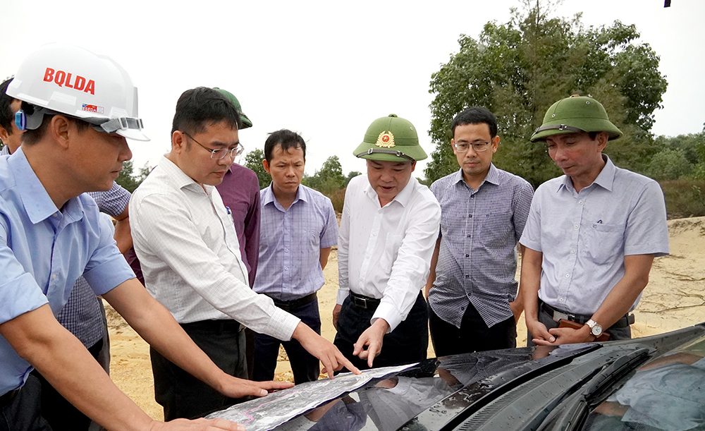 Lãnh đạo tỉnh Quảng Bình kiểm tra thực địa Link Trang Chủ PG88.Com Mới #2026 BIIG2 Quảng Bình tại xã Bảo Ninh (thành phố Đồng Hới)