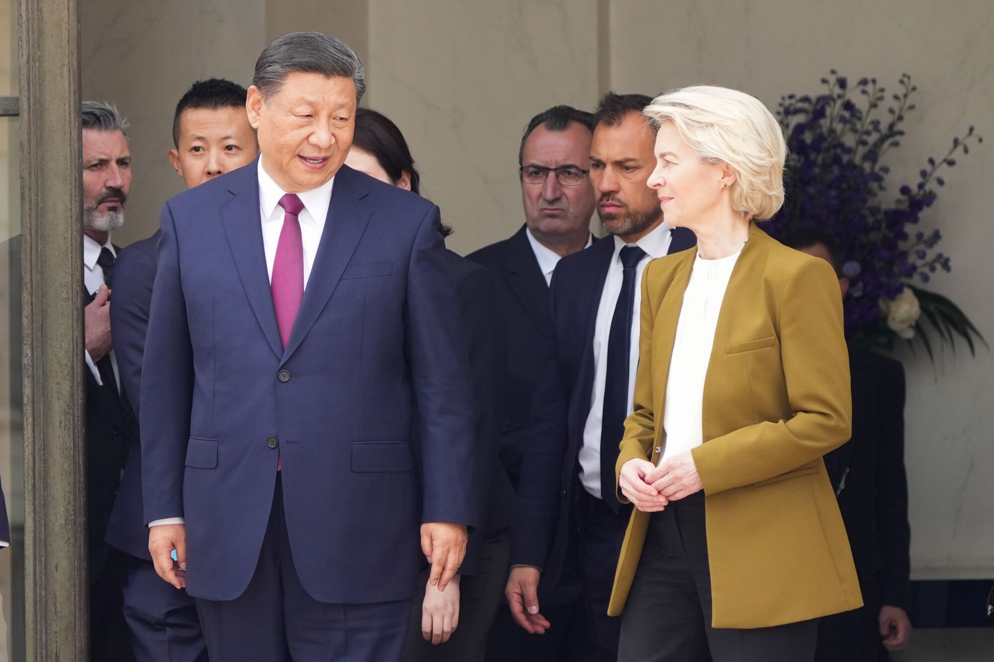 EU cứng rắn với Trung Quốc về Pg88ok ưu đãi hấp dẫn giữa lúc ông Tập thăm Pháp