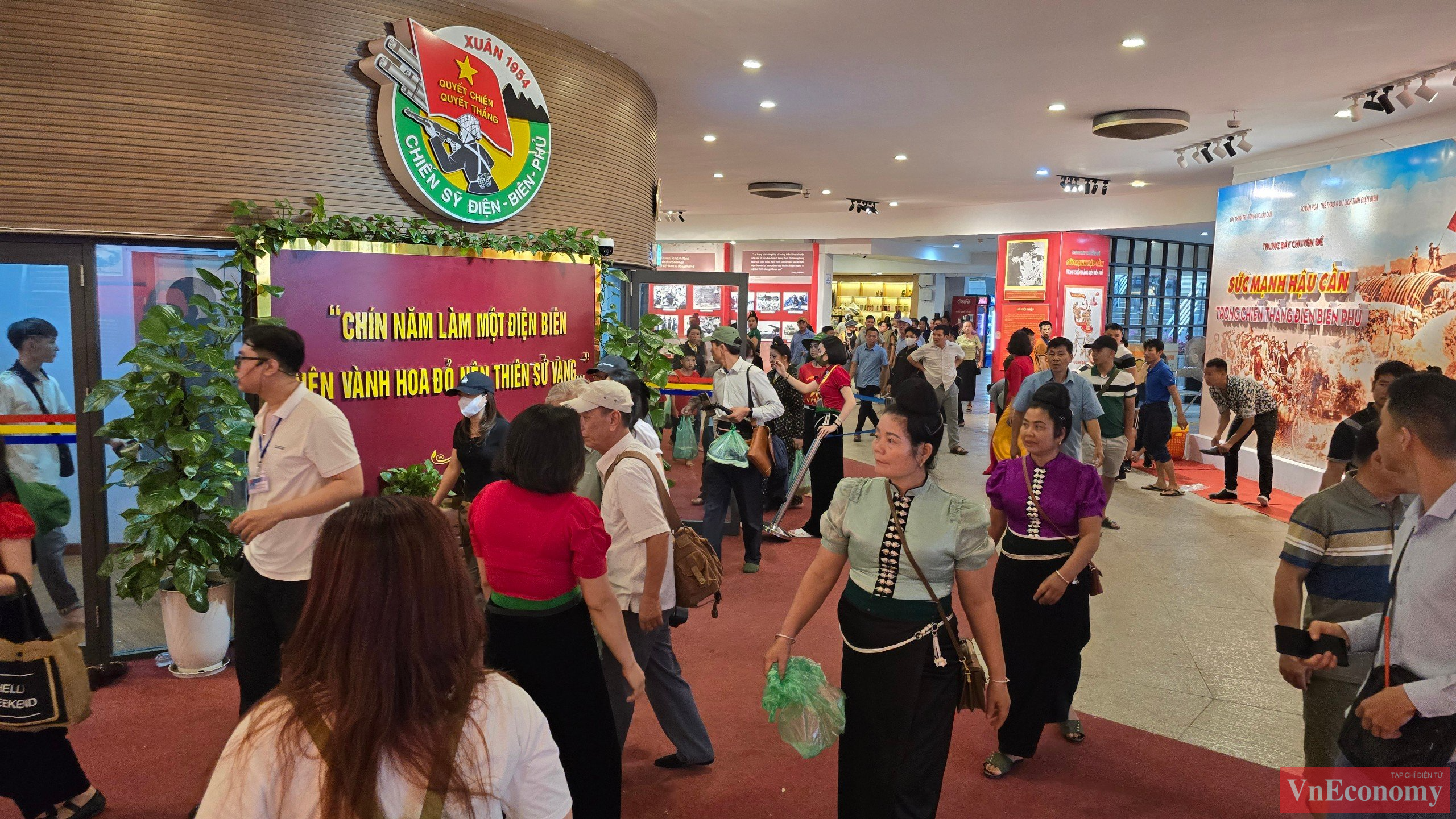 Những ng&agrave;y n&agrave;y, bảo t&agrave;ng chiến thắng Điện Bi&ecirc;n Phủ như một nh&acirc;n chứng lịch sử v&agrave; l&agrave; điểm đến kh&ocirc;ng thể bỏ qua đối với mỗi du kh&aacute;ch. Mỗi hiện vật của bảo t&agrave;ng l&agrave; một phần lịch sử v&agrave; l&agrave; cầu nối để người trẻ - những người chưa từng biết đến Nhà cái PG88 sở hữu giấy phép PAGCOR uy tín th&ecirc;m tr&acirc;n trọng v&agrave; g&igrave;n giữ ho&agrave; b&igrave;nh qu&yacute; b&aacute;u của d&acirc;n tộc.