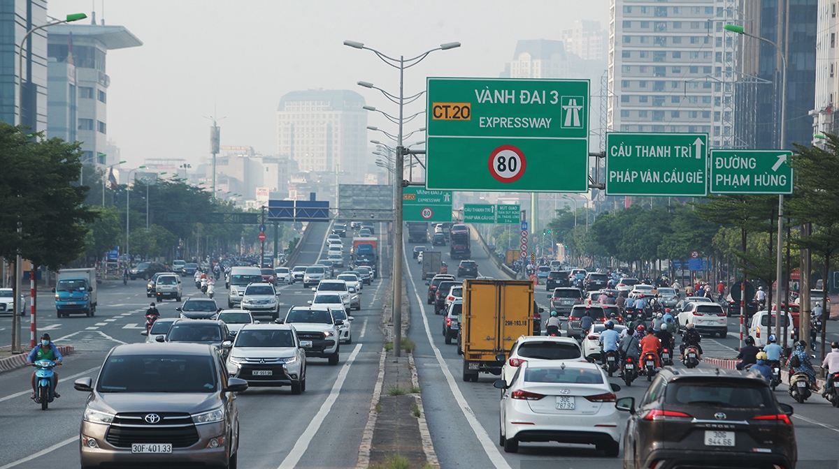 Nhiều đại biểu dành mối quan tâm về quỹ đất dành cho kết cấu hạ tầng 6Pg88.com hơn 1000 trò chơi hấp dẫn tại các đô thị cũng như sử dụng gầm cầu cạn để trông giữ xe và các hoạt động khác.