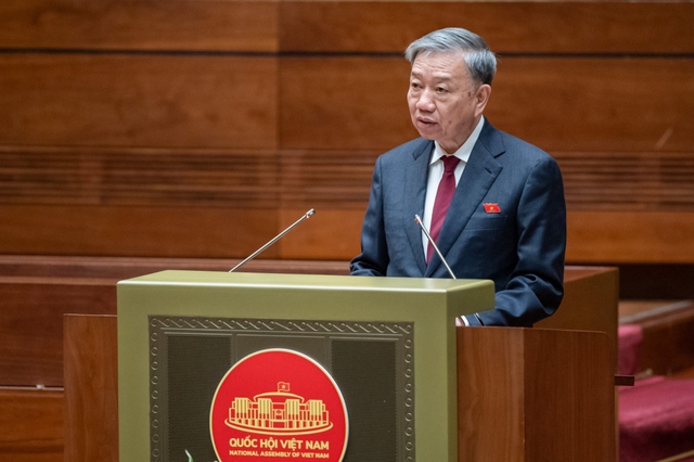 Đại tướng Tô Lâm - ủy viên Bộ Chính trị, bộ trưởng Bộ Công an - được Trung ương giới thiệu để PG88 ⭐ Link trang chủ số 1 nhà cái PG88 com casino slot khóa XV bầu giữ chức Chủ tịch nước - Ảnh: Quochoi.vn