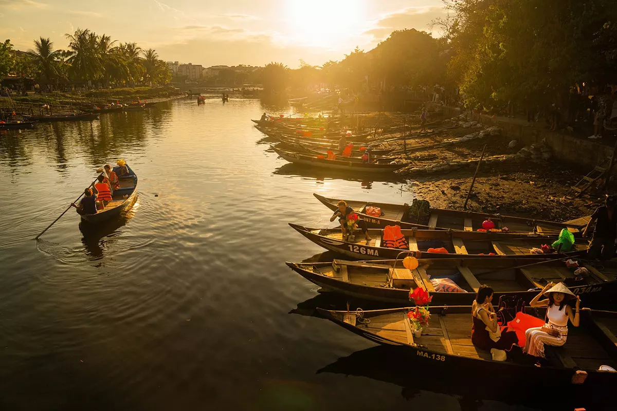 Ng&agrave;nh du lịch&nbsp;cần tiếp tục quan t&acirc;m tăng cường c&ocirc;ng t&aacute;c đ&agrave;o tạo, bồi dưỡng nguồn nh&acirc;n lực đ&aacute;p ứng y&ecirc;u cầu ph&aacute;t triển trong t&igrave;nh h&igrave;nh mới.&nbsp;