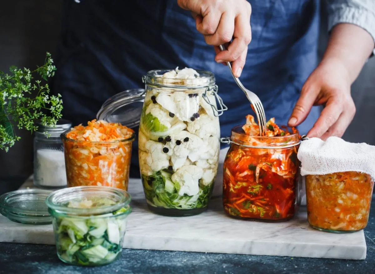 Tr&aacute;i c&acirc;y v&agrave; rau củ c&oacute; thể được d&ugrave;ng l&agrave;m vật liệu vận tải probiotics th&iacute;ch hợp.