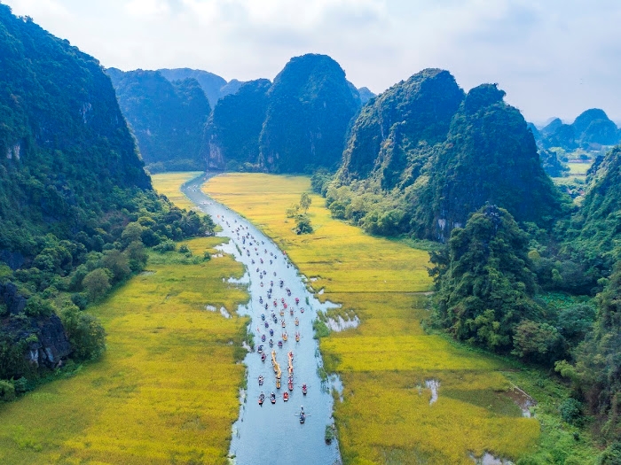 Du lịch Tam Cốc (Ninh B&igrave;nh).