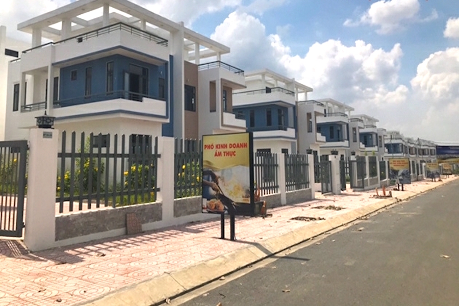 Đồng Nai: Cảnh cáo Phó chủ tịch huyện Trảng Bom về vụ xây trái phép 680 căn nhà