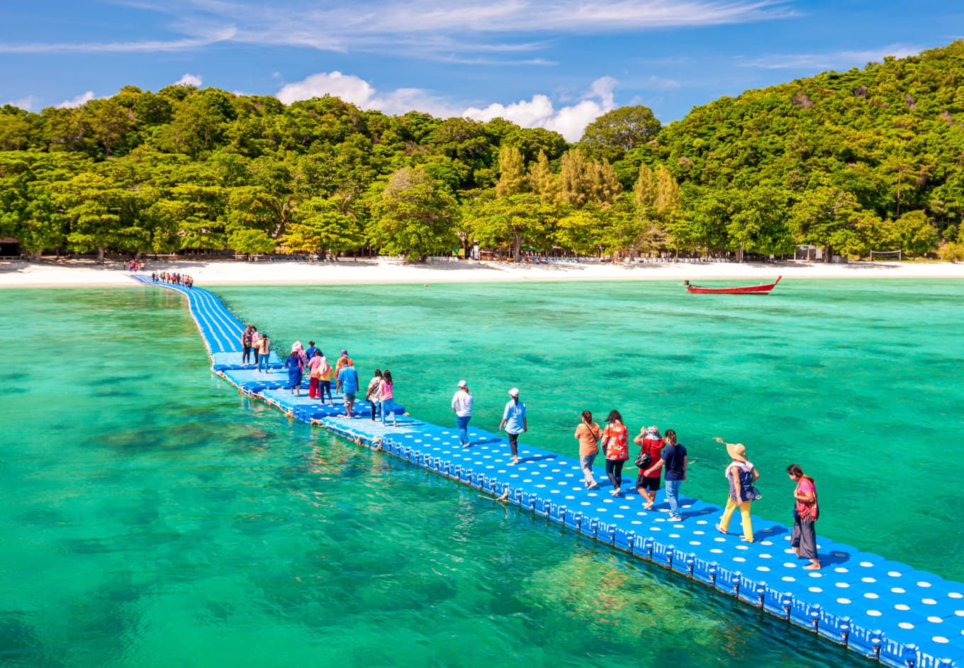 Phuket kỳ vọng đ&oacute;n &iacute;t nhất 120.000 lượt kh&aacute;ch từ Việt Nam trong năm nay.