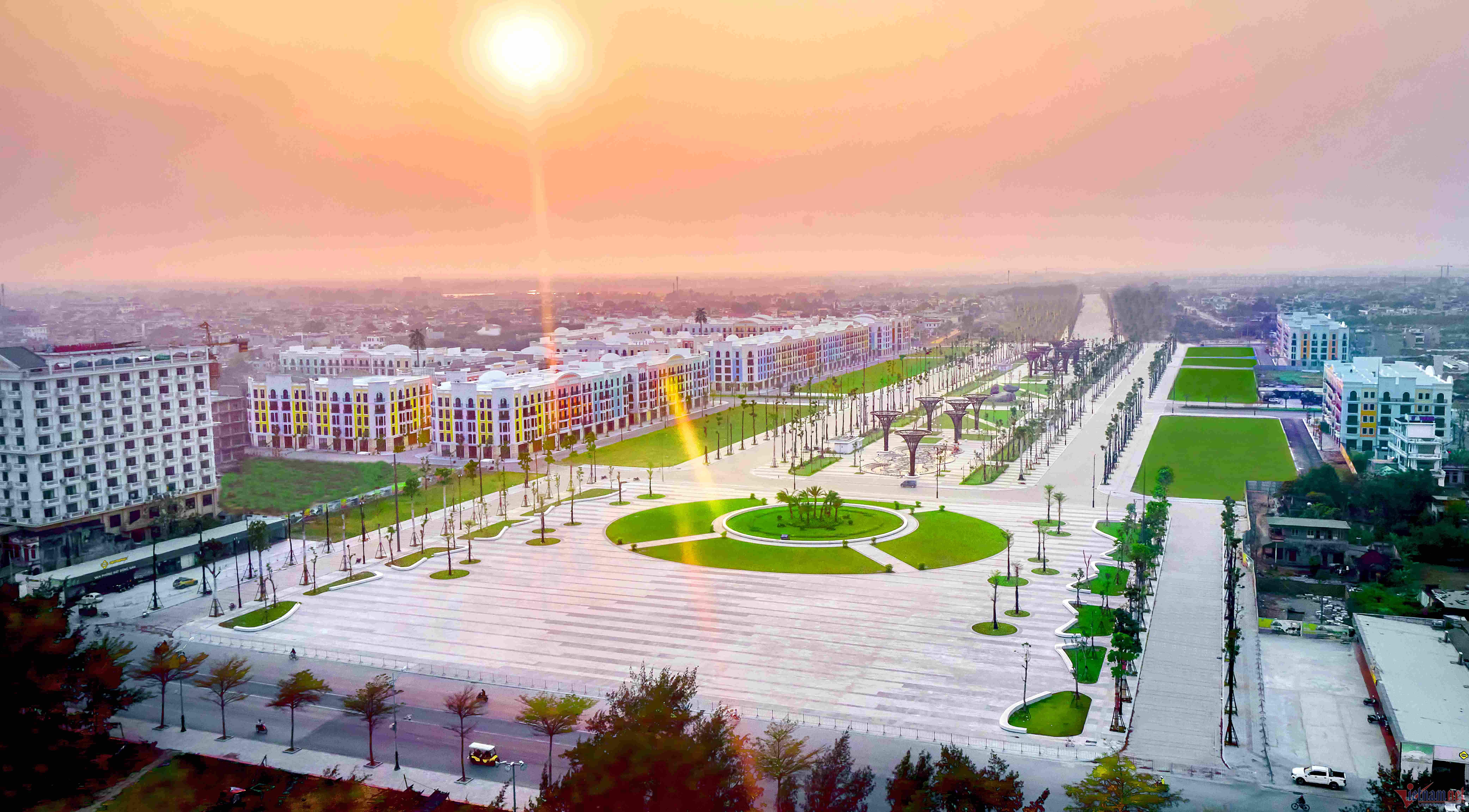 Quảng trường biển, trục cảnh quan lễ hội th&agrave;nh phố Sầm Sơn