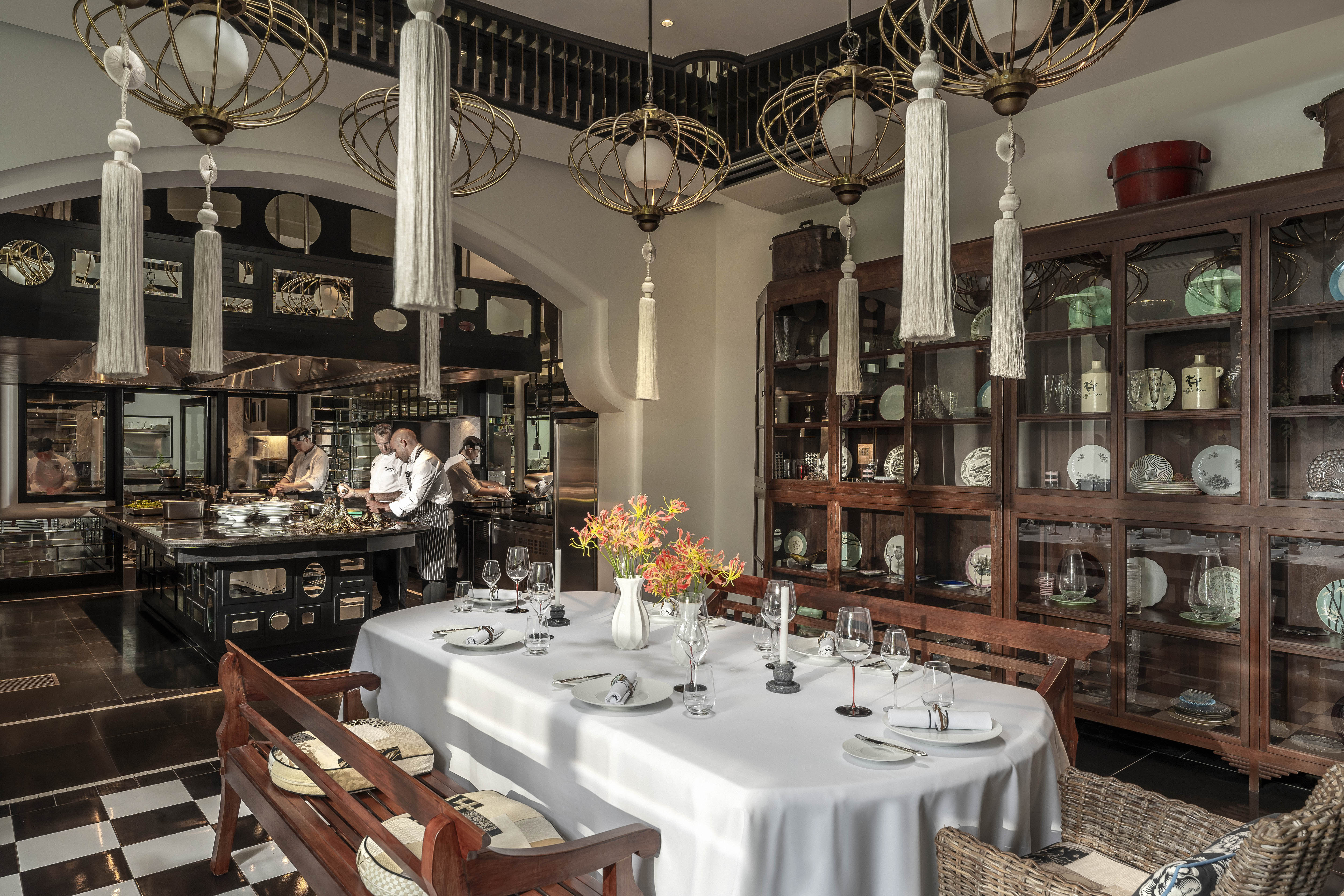 Nh&agrave; h&agrave;ng Le Maison 1888 - nh&agrave; h&agrave;ng được gắn sao một sao Michelin tại Đ&agrave; Nẵng.