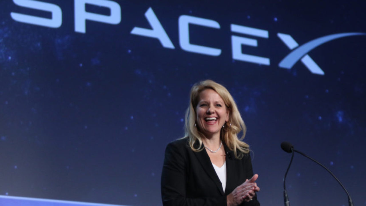 B&agrave; Gwynne Shotwell l&agrave; một trong những c&aacute;nh tay phải đắc lực b&ecirc;n cạnh CEO Elon Musk