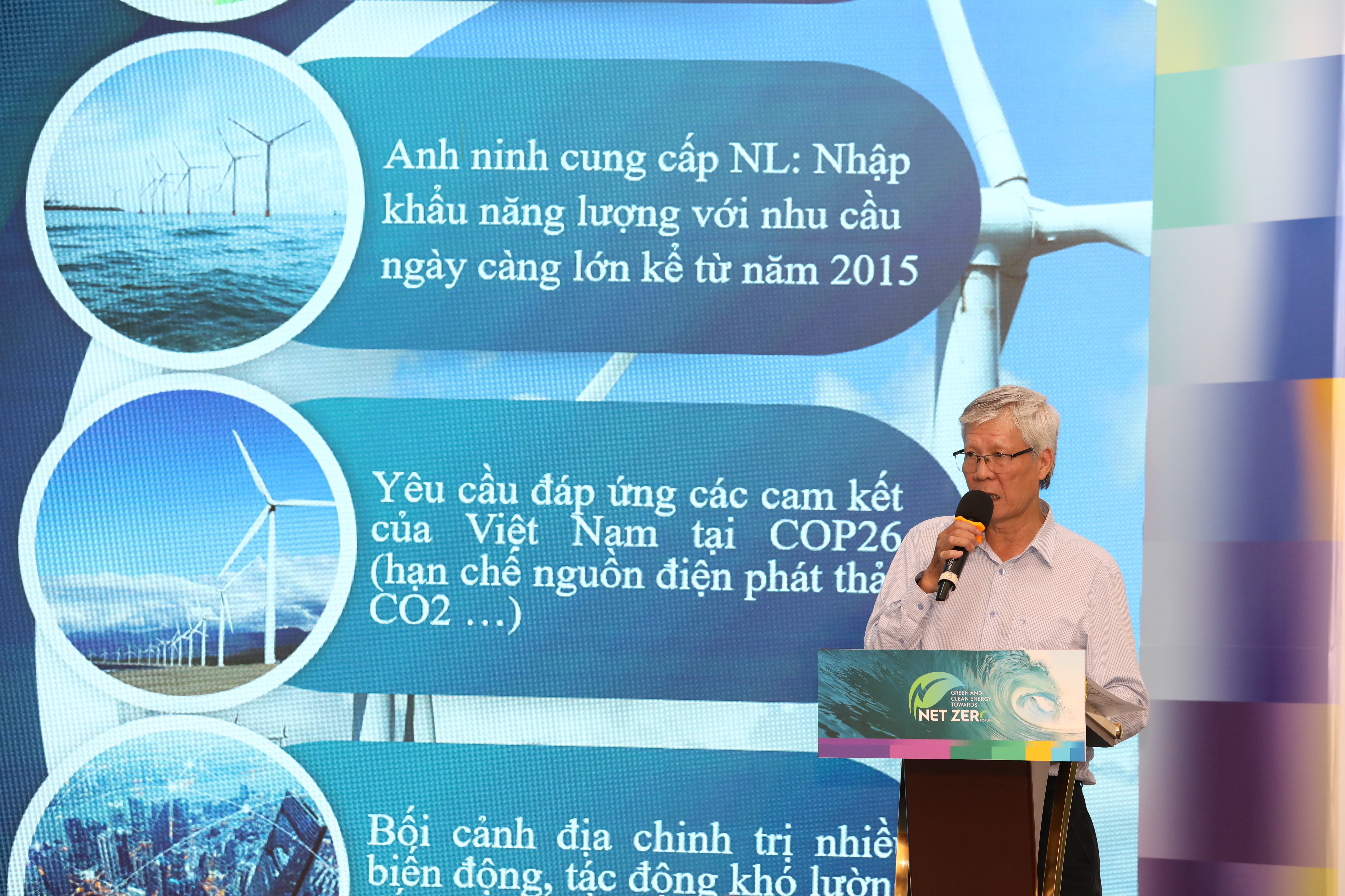 Ông Nguyễn Anh Tuấn, Phó Chủ tịch, Hiệp hội Năng lượng Việt Nam, phát biểu tại Diễn đàn Năng lượng xanh, sạch hướng tới NetZero với chủ đề “Triển vọng PG88 hơn 2,1 triệu thành viên năng lượng mới - Kinh nghiệm quốc tế và chiến lược hiệu quả đối với Việt Nam” .