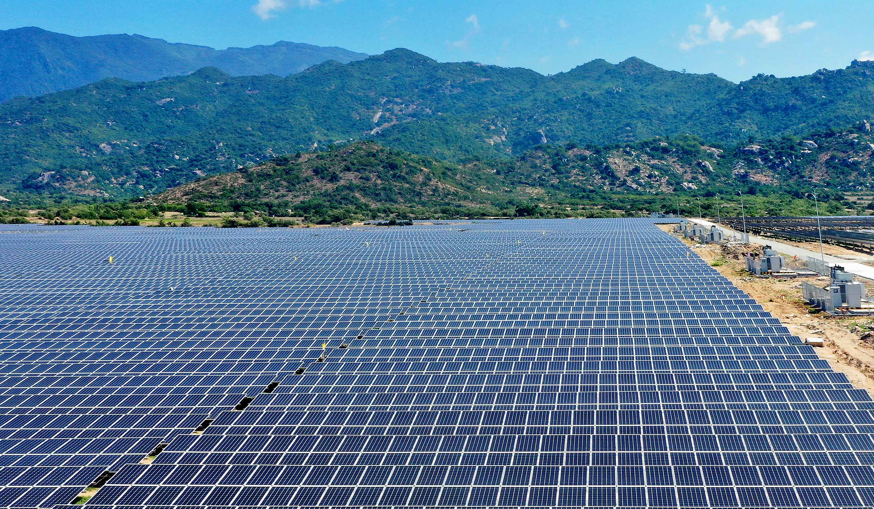 Ninh Thuận đang rất kỳ vọng v&agrave;o dự &aacute;n khu c&ocirc;ng nghiệp Net Zero ti&ecirc;n phong cả nước. Trong ảnh: Một 