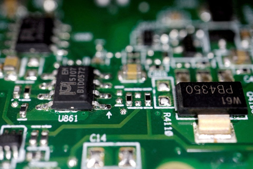 Cổ phiếu các công ty chip toàn cầu, từ Nvidia đến ASML, đồng loạt giảm mạnh