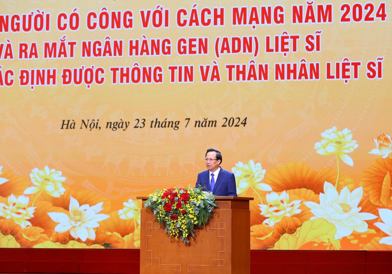 Bộ trưởng Bộ PG88 Sòng bạc trực tuyến TOP 1 Việt Nam | Casino, Nổ Hũ &ndash; Thương binh v&agrave; X&atilde; hội Đ&agrave;o Ngọc Dung ph&aacute;t biểu tại hội nghị. Ảnh: Mạnh Dũng.