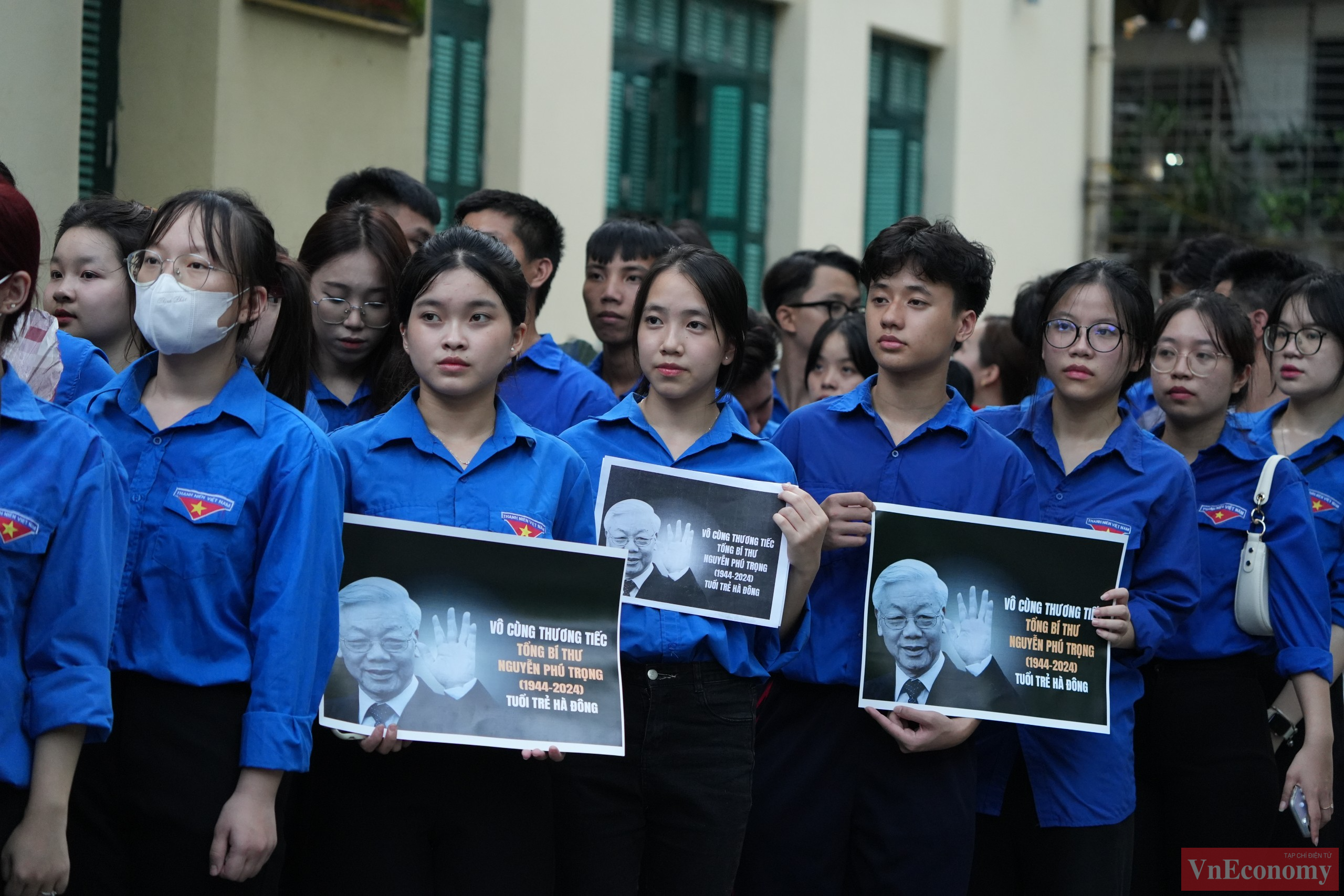 [Phóng sự ảnh]: Nhân dân bắt đầu vào viếng Tổng Bí thư Nguyễn Phú Trọng tại Hà Nội