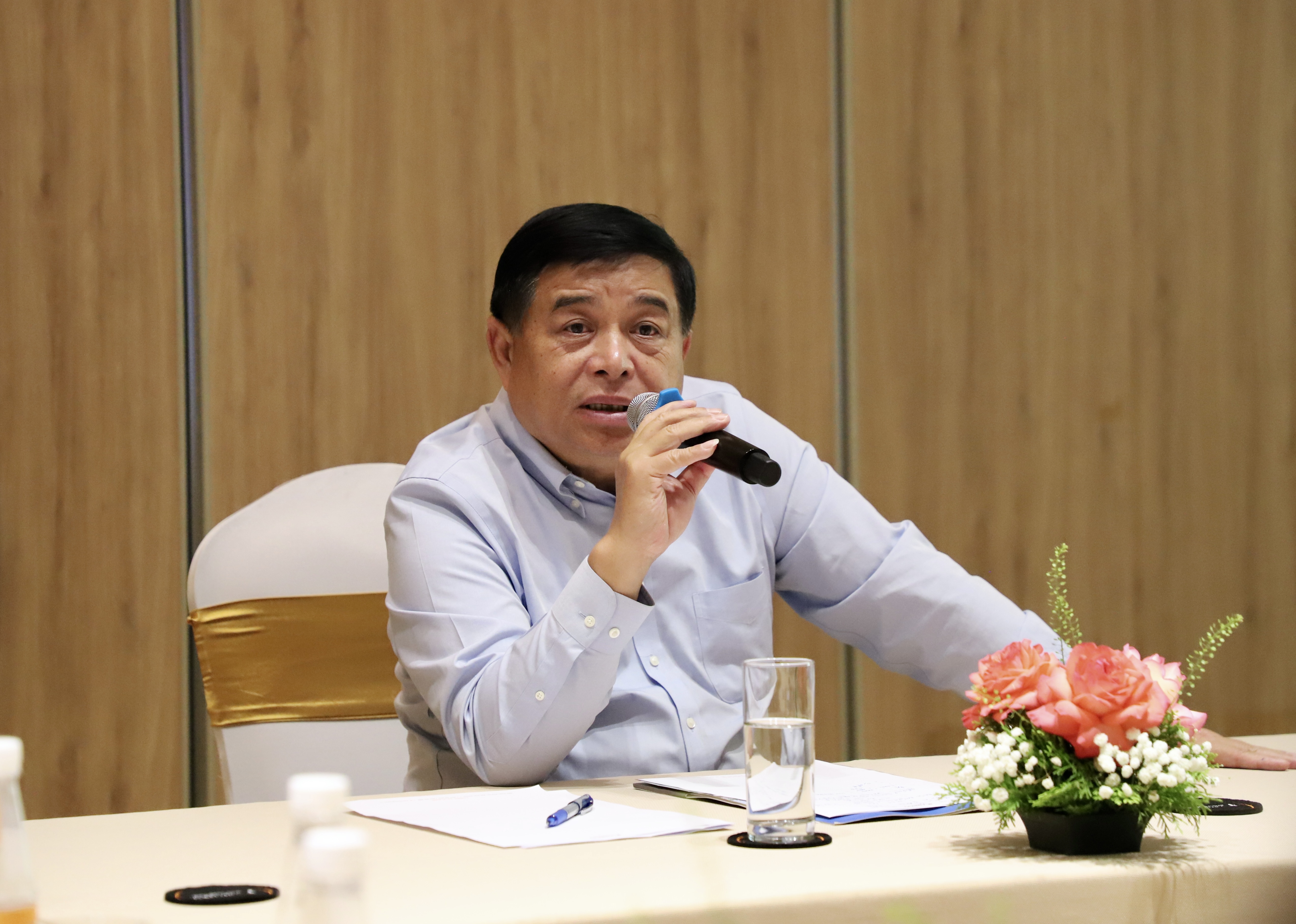 Bộ trưởng Nguyễn Chí Dũng tại cuộc hợp với các thành viên ban soạn thảo được phân công hoàn thiện hồ sơ đề nghị xây dựng 2 Link Trang Chủ PG88.Com Mới #2026 luật.