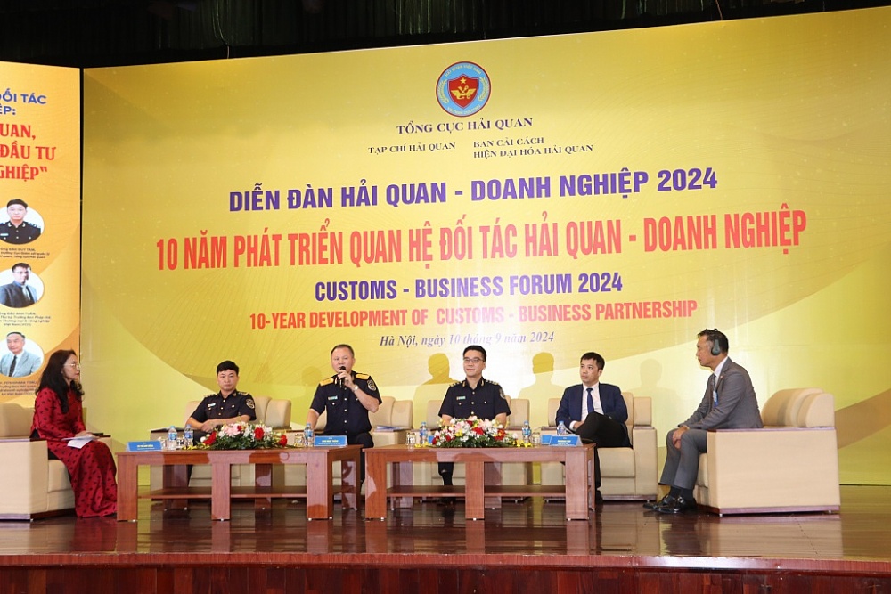 C&aacute;c đại biểu trao đổi về những nỗ lực&nbsp;cải c&aacute;ch hải quan nhằm tạo thuận lợi m&ocirc;i trường Pg88vn Trang Chủ Chính Thức PG88 Uy Tín Số 1 Việt Nam của PG88 Link Dễ Nhớ Pg88.com.