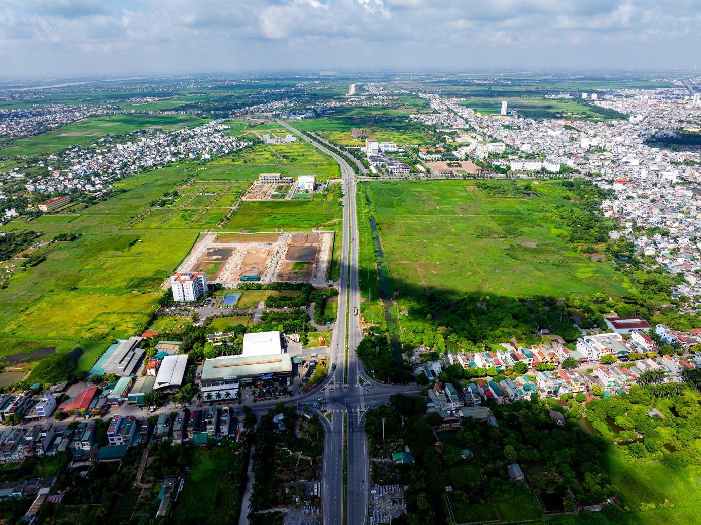 Th&agrave;nh phố Th&aacute;i B&igrave;nh nỗ lực giải b&agrave;i to&aacute;n ph&aacute;t triển đ&ocirc; thị cả về lượng v&agrave; chất.