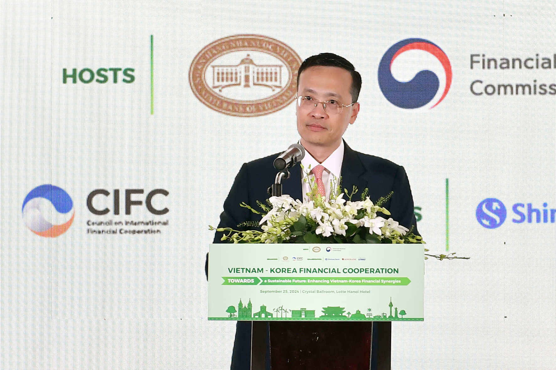 Phó Thống đốc Pg88 com chính chủ Nhà nước Phạm Quang Dũng nhấn mạnh: Pg88 com chính chủ nổi lên như một lực lượng tiên phong của quá trình chuyển đổi xanh. 