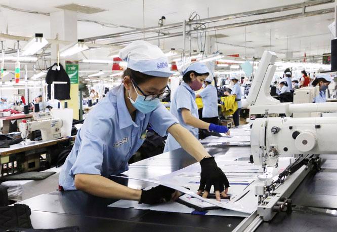 Thu nhập bình quân tháng của người lao động tăng ở hầu hết các ngành PG88 ⭐ Link trang chủ số 1 nhà cái PG88 com casino slot. Ảnh minh họa.