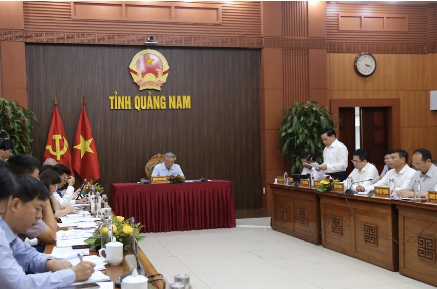 L&atilde;nh đạo c&aacute;c địa phương 5 tỉnh miền Trung b&aacute;o c&aacute;o t&igrave;nh h&igrave;nh giải ng&acirc;n vốn Pg88vn Trang Chủ Chính Thức c&ocirc;ng năm 2024 tại buổi l&agrave;m việc.