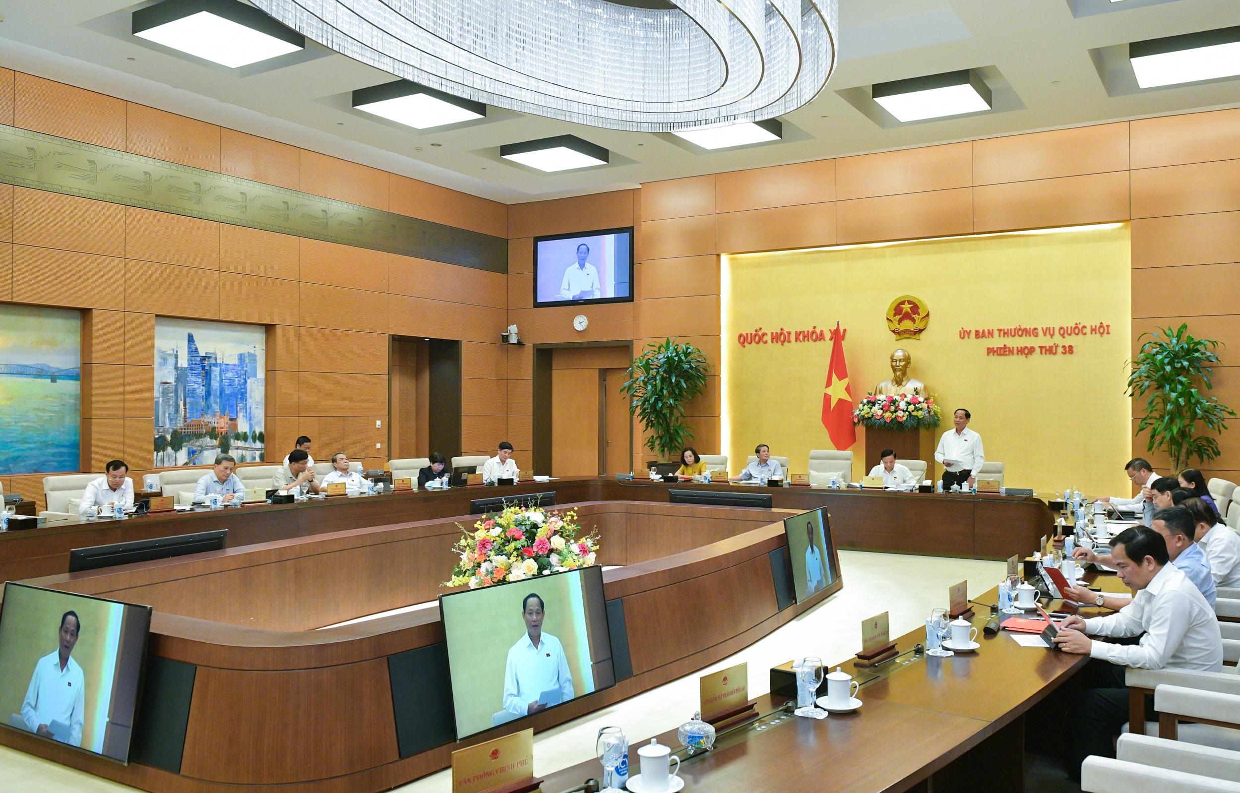 Ủy ban Thường vụ Link Trang Chủ PG88.Com Mới #2026 cho &yacute; kiến về dự &aacute;n Luật Dữ liệu.