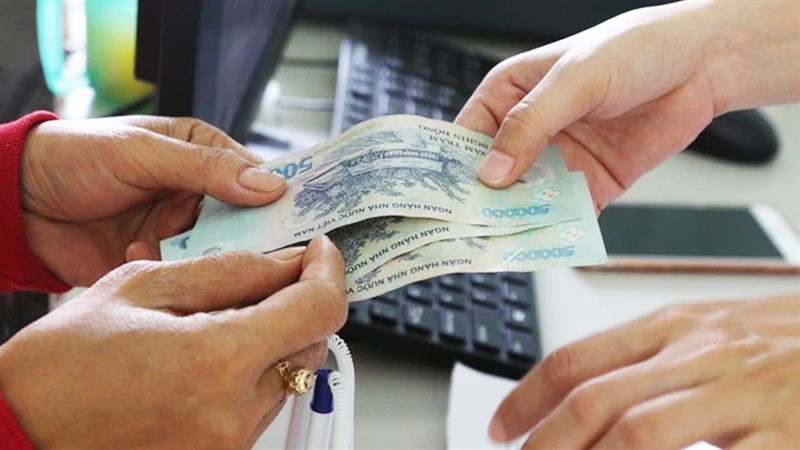 Người lao động đi làm vào ngày lễ, Tết sẽ được tính tiền lương làm thêm giờ. Ảnh minh họa.