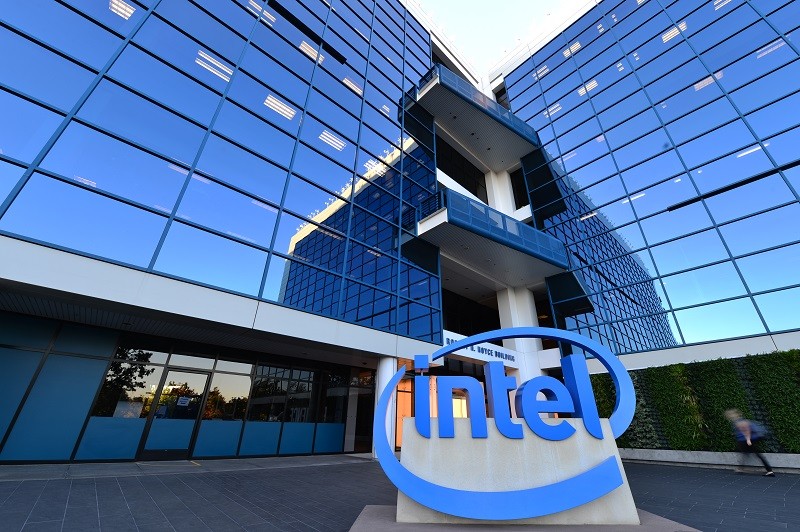 Theo các nhà phân tích, chuỗi sai lầm của Intel bắt nguồn từ văn hoá 6Pg88.con độc quyền mỗi ngày hình thành từ nhiều thập kỷ - luôn đặt lợi nhuận lên hàng đầu. 