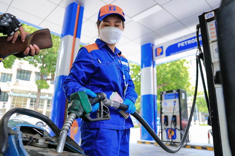 Ngân sách trợ lực trên 44.000 tỷ đồng giảm thuế bảo vệ môi trường với xăng dầu năm 2025