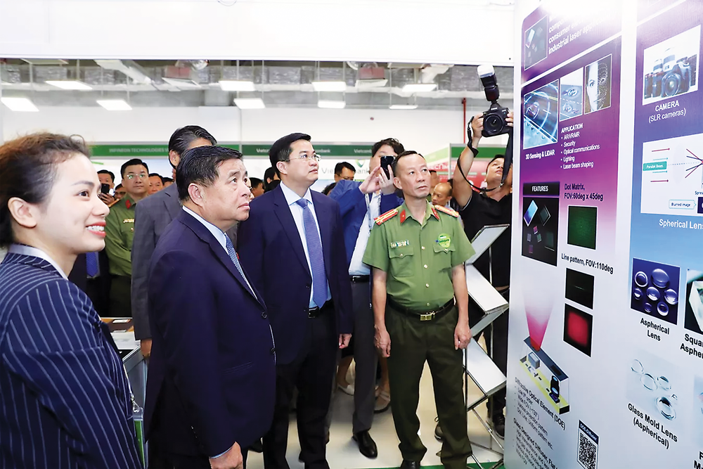 Theo Bộ Kế hoạch v&agrave; Pg88vn Trang Chủ Chính Thức,&nbsp;một số tập đo&agrave;n lớn đ&atilde; đến khảo s&aacute;t, nghi&ecirc;n cứu Pg88vn Trang Chủ Chính Thức nhưng chưa lựa chọn Việt Nam v&agrave; vẫn đang chờ đợi ch&iacute;nh s&aacute;ch của Việt Nam.