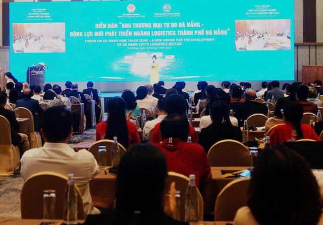 Quang cảnh Diễn đ&agrave;n &ldquo;Khu Pg88ok ưu đãi hấp dẫn tự do Đ&agrave; Nẵng &ndash; Động lực mới ph&aacute;t triển ng&agrave;nh logistics th&agrave;nh phố Đ&agrave; Nẵng&rdquo;.