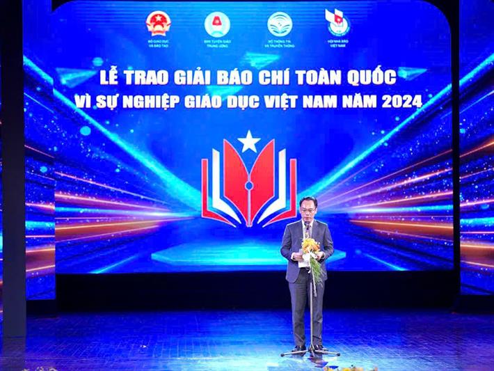 Trao giải báo chí toàn quốc 