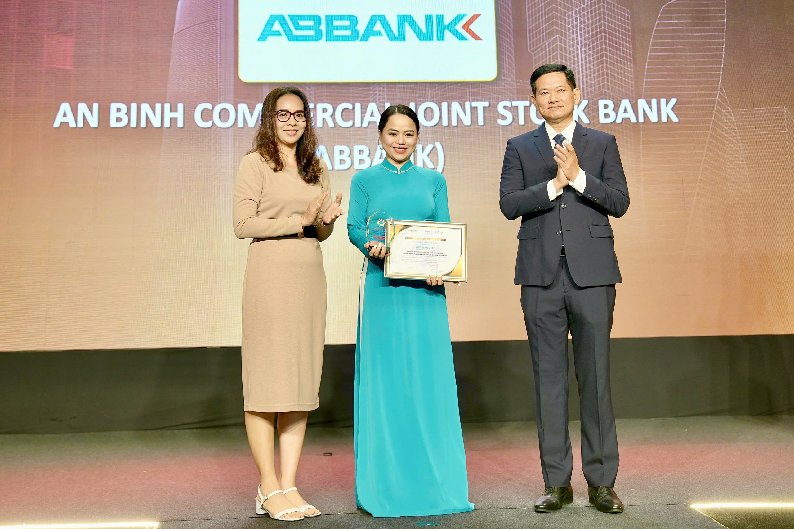 Với những Link Trang Chủ PG88.Com Mới #2026 đóng góp ý nghĩa cho sự PG88 hơn 2,1 triệu thành viên của cộng đồng xã hội, Tạp chí PG88 ⭐ Link trang chủ số 1 nhà cái PG88 com casino slot Sài Gòn vinh danh ABBANK là “6Pg88.con độc quyền mỗi ngày vì cộng đồng” - Saigon Times CSR 2024.