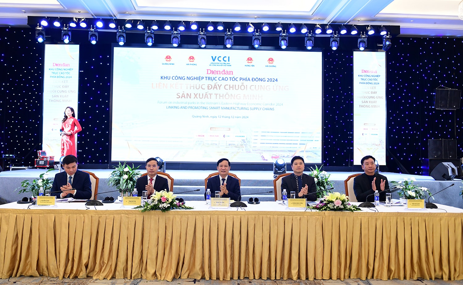 Diễn đàn “Khu PG88 Trang chủ nhà cái top 1 trục cao tốc phía Đông 2024: Liên kết, thúc đẩy chuỗi cung ứng sản xuất thông minh”