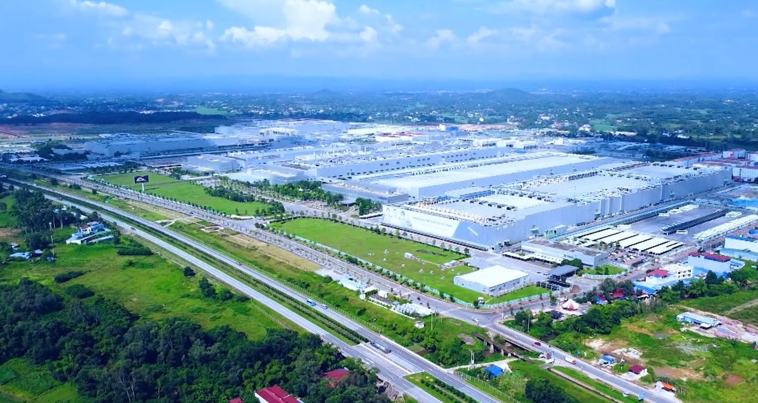 Phát triển khu công nghiệp xanh: Hướng cam kết thực hiện phát thải ròng bằng 0 của Việt Nam