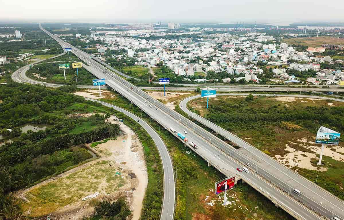 Sở hữu nhiều lợi thế, bất động sản Long Th&agrave;nh được đ&aacute;nh gi&aacute; c&oacute; nhiều tiềm năng ph&aacute;t triển trong thời gian tới.