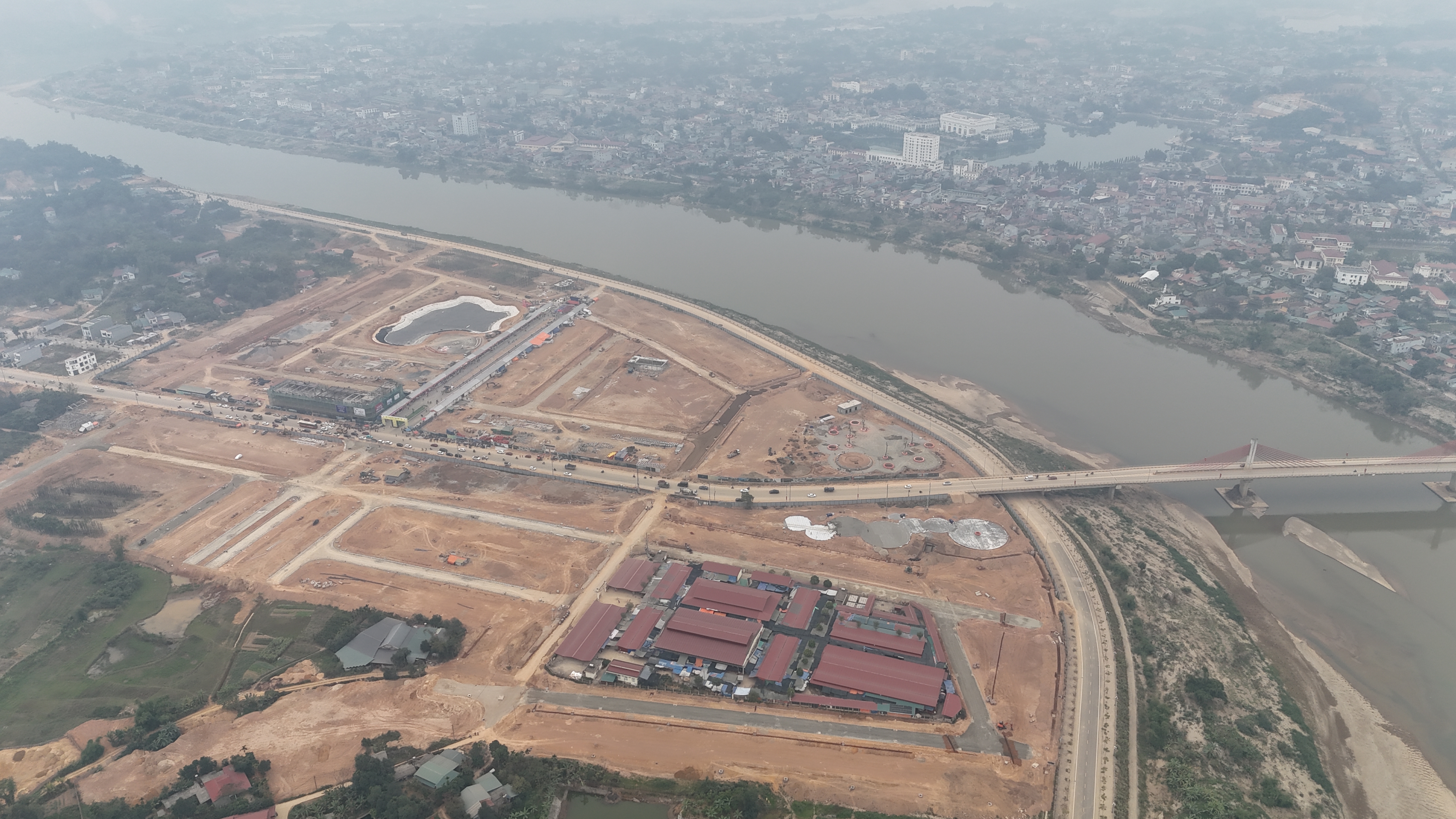 To&agrave;n cảnh c&ocirc;ng trường dự &aacute;n Khu đ&ocirc; thị Y&ecirc;n B&aacute;i Riverside.