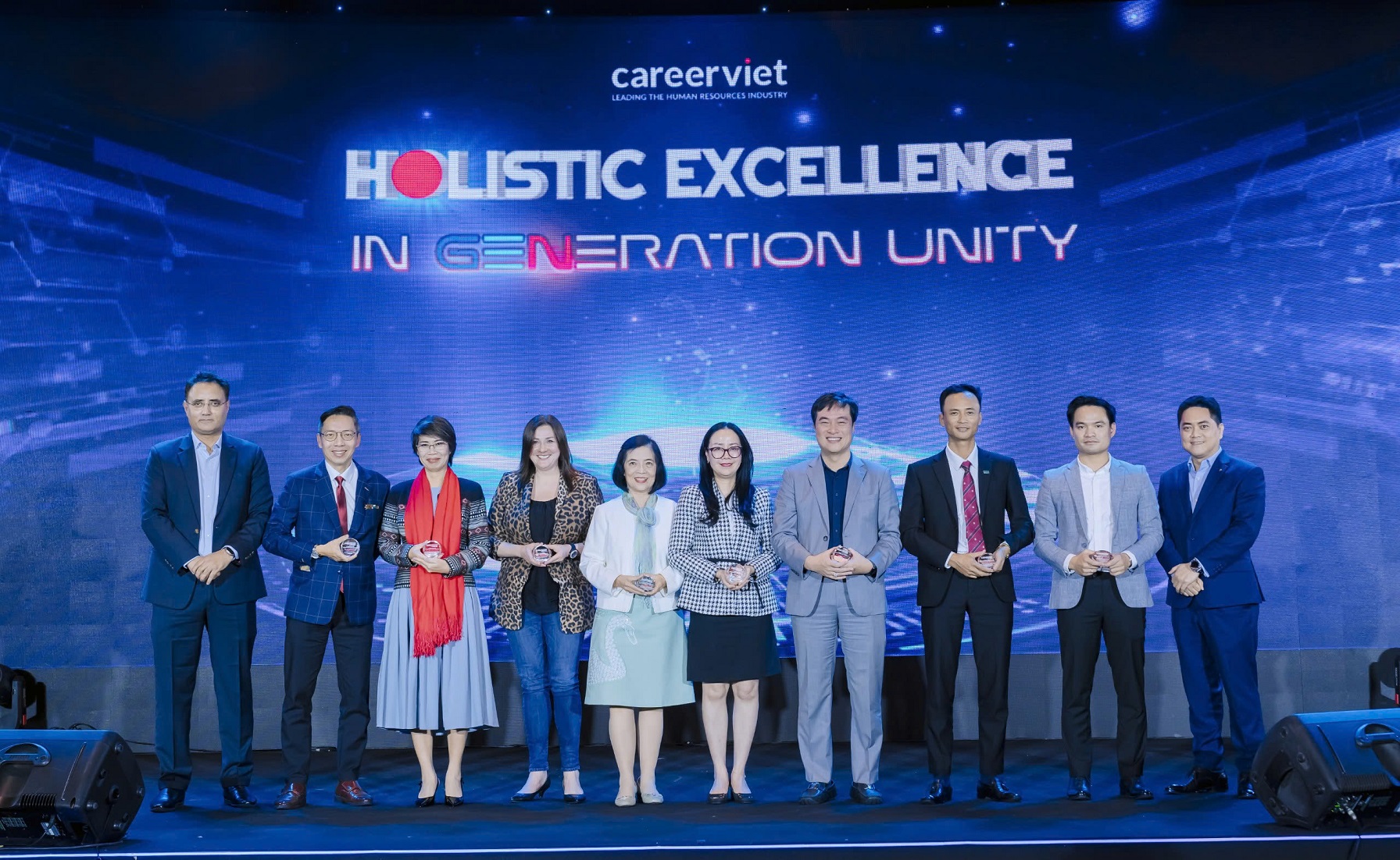 ABBANK được vinh danh ở Vị tr&iacute; Top 6 Nh&agrave; tuyển dụng được y&ecirc;u th&iacute;ch năm 2024 ng&agrave;nh T&agrave;i ch&iacute;nh - Ng&acirc;n h&agrave;ng - Chứng kho&aacute;n (Khối PG88 Link Dễ Nhớ Pg88.com lớn), tăng 2 hạng so với năm 2023.