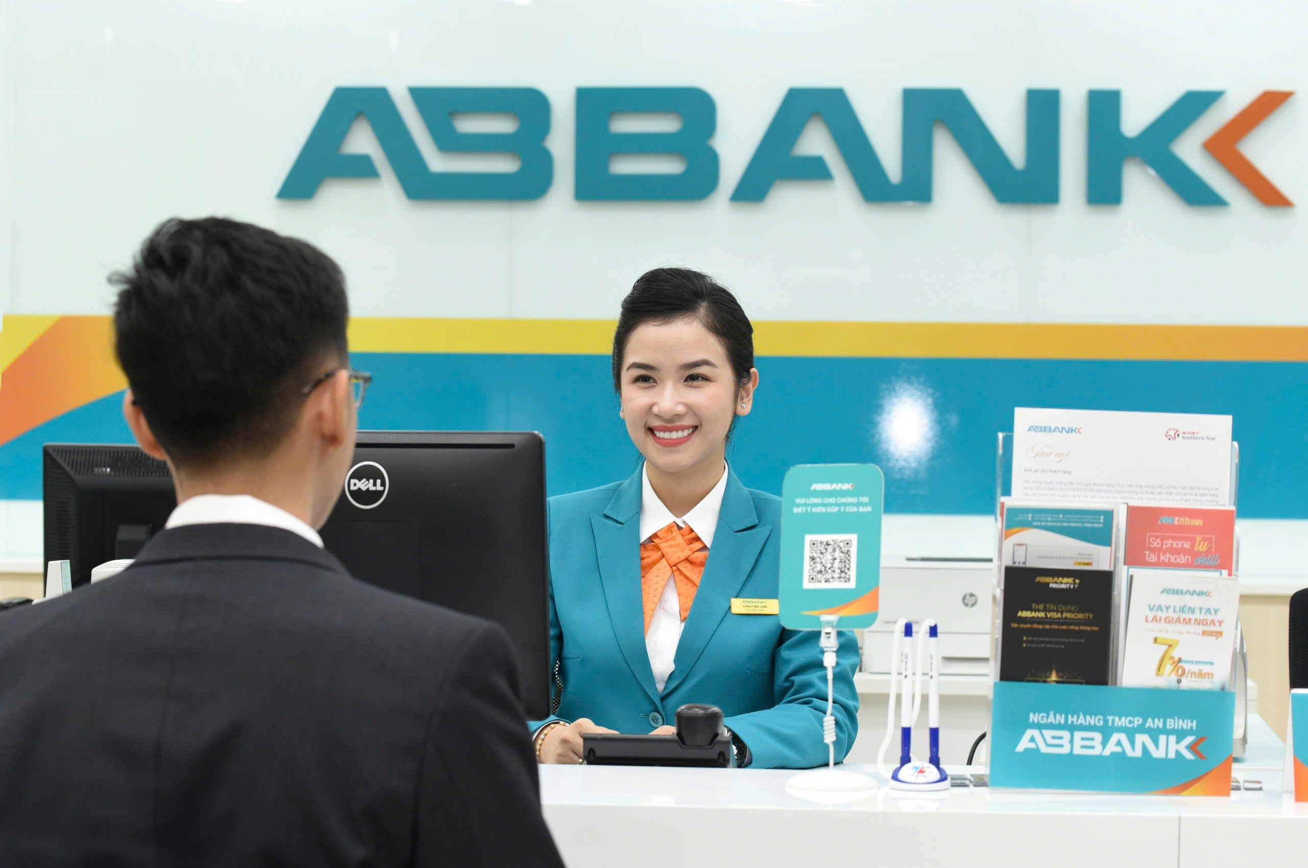 Giải thưởng l&agrave; sự khẳng định mạnh mẽ cho vị thế của ABBANK trong việc hướng tới nh&acirc;n t&agrave;i v&agrave; tạo dựng 